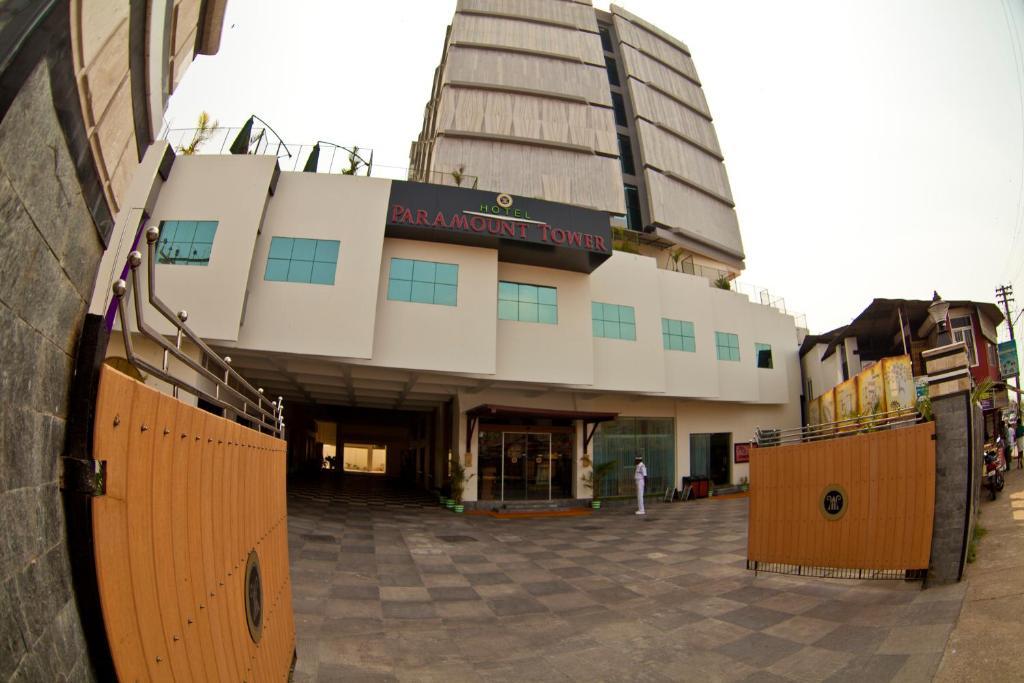 百乐门大厦酒店 科泽科德 外观 照片
